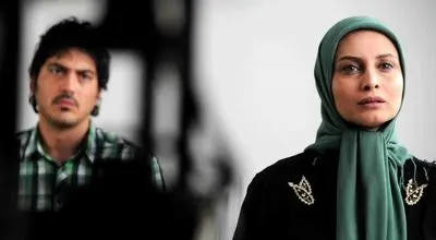 عکس جذاب عمهِ خانم سریال فاصله‌ها در دبی