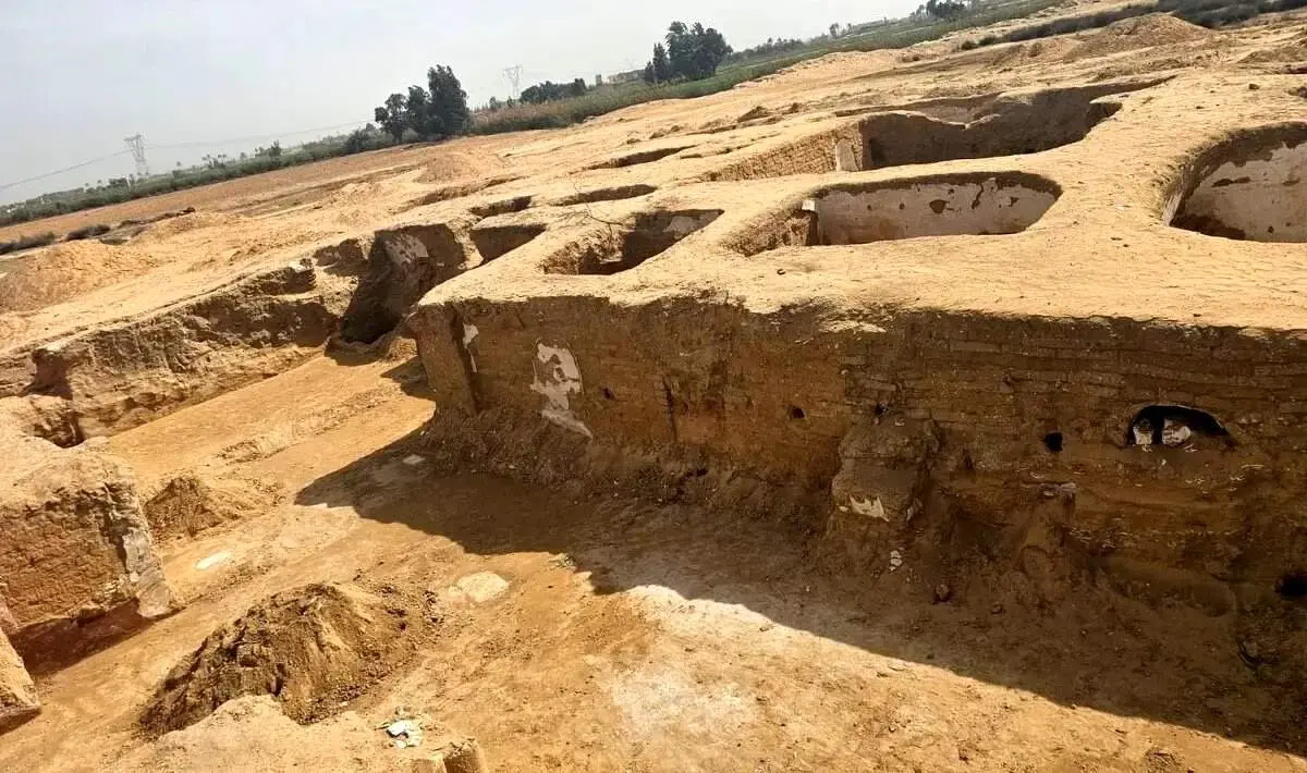 کشف دومین صومعهٔ بزرگ تاریخ پس از ۱۵۰۰ سال + عکس