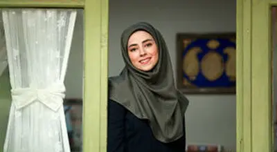 تقلید جنجالی بازیگر زن سریال پایتخت از تیپ رامین رضاییان/ویدیو 
