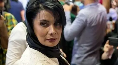 چهرۀ «عاطفه رضوی» 24 ساله در چهارمین فیلم سینمایی‌اش؛ دهۀ 70