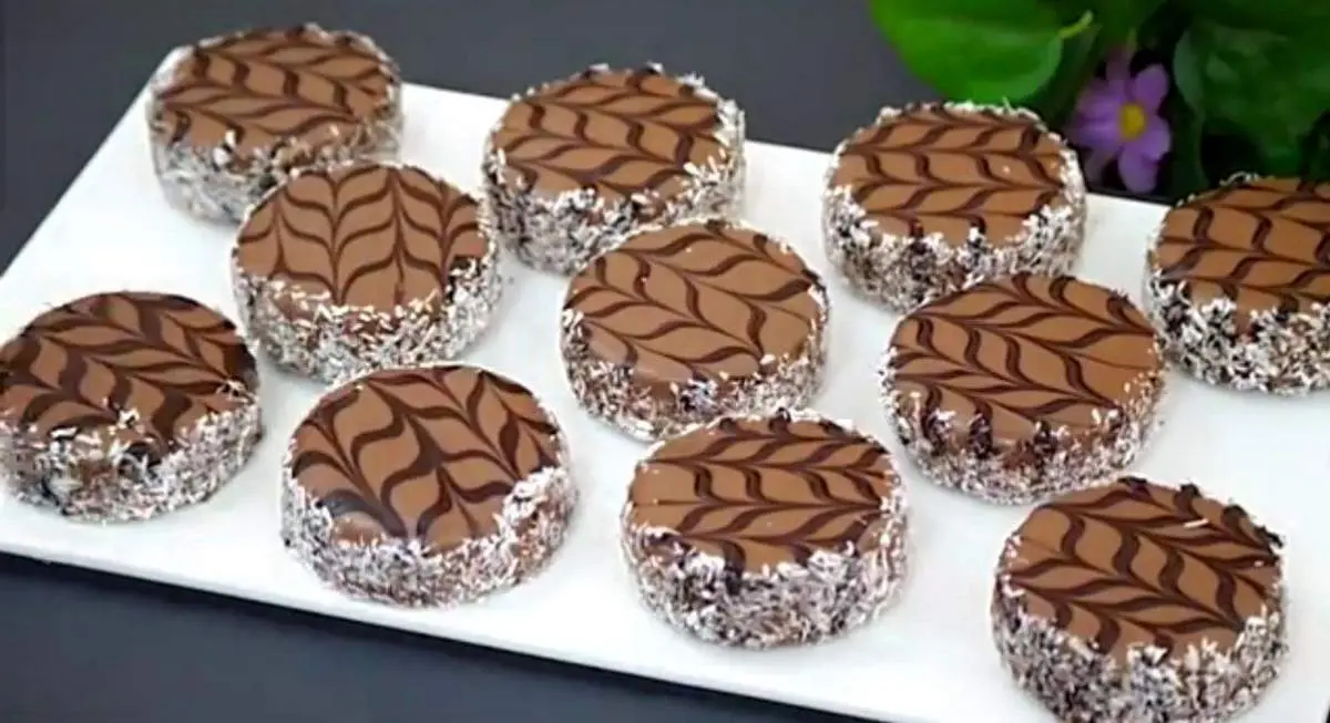 شیرینی خرمایی سالم و خوشمزه بدون نیاز به فر و همزن+ فیلم/ اموزش شیرینی خرمایی بدون نیاز به پخت