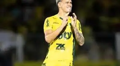 پرسپولیس اولین خرید جنجالی زمستانی را رو کرد