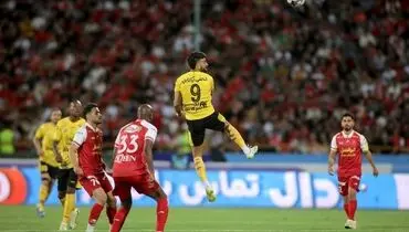 احضار مدیر روابط عمومی پرسپولیس و مدیر رسانه سپاهان به کمیته انضباطی
