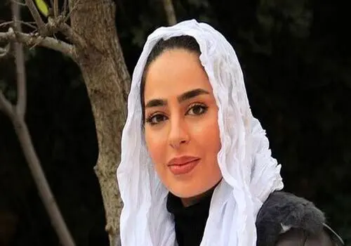 استایل شیک و زیبای سمانه پاکدل با همسرش در اکران فیلم خصوصی زالو + فیلم 