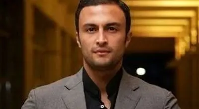 تصویری از امیر جدیدی در حال انجام تفریح محبوبش