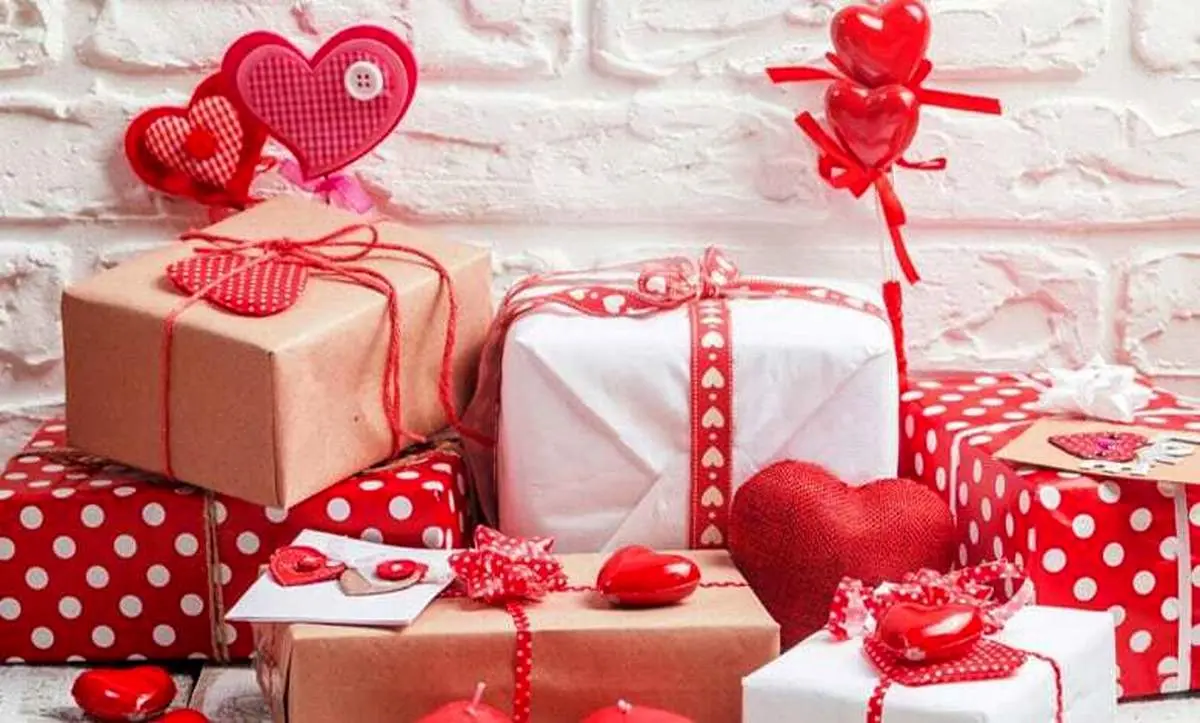 ولنتاین ۱۴۰۳ چند شنبه است؟