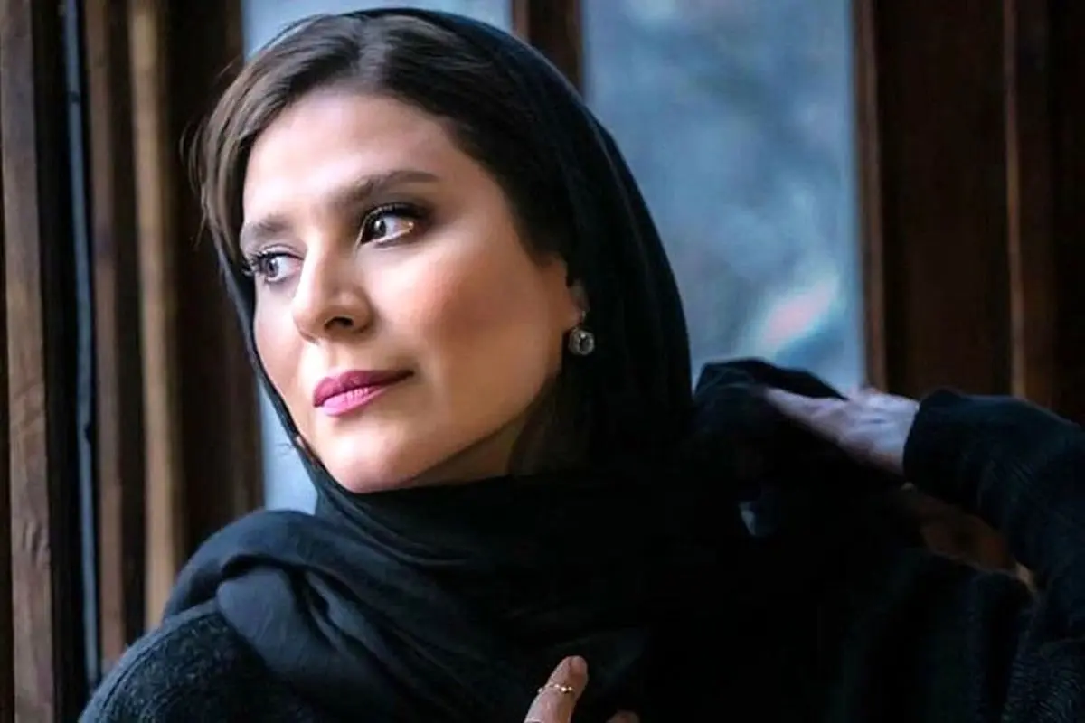 سلفی آسانسوری سحر دولتشاهی پربازدید شد