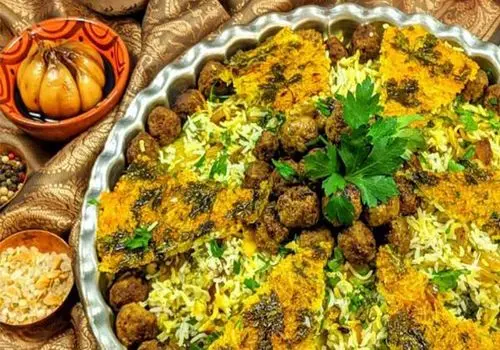 طرز تهیه کلم پلو با مرغ شیرازی