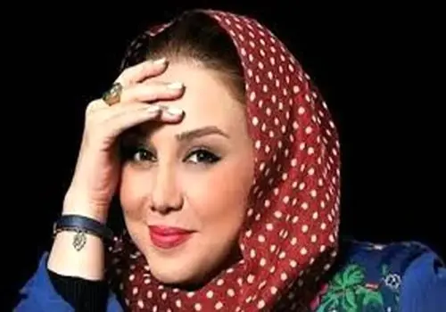 عکس جدید بهنوش بختیاری همراه با جمشید هاشم پور و دختر جوانش 