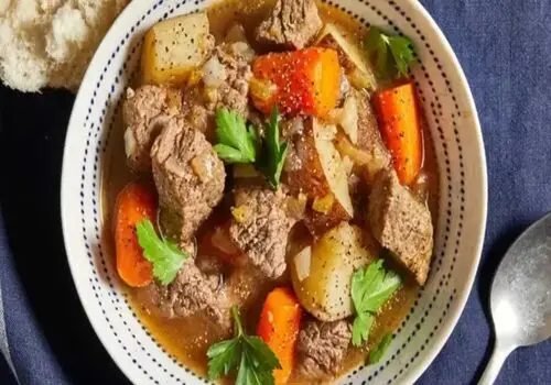 تاس کباب کلاسیک با عطر و طعمی بی نظیر + روش تهیه