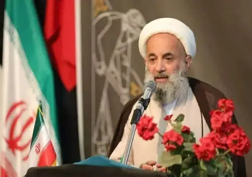 دیده‌شدن گربۀ کاراکال در بردسکن خراسان رضوی+ فیلم

