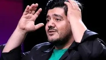 حرکات عجیب مجری صدا‌و‌سیما با لباس تکواندو و کمربند صورتی!/ویدیو 