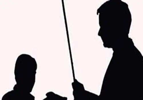 واکنش آموزش و پرورش به جراحت یک دانش آموز توسط معلم در رفسنجان