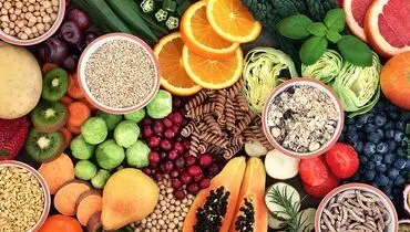 چه غذاهایی رفلاکس معده را تشدید می‌کند؟

