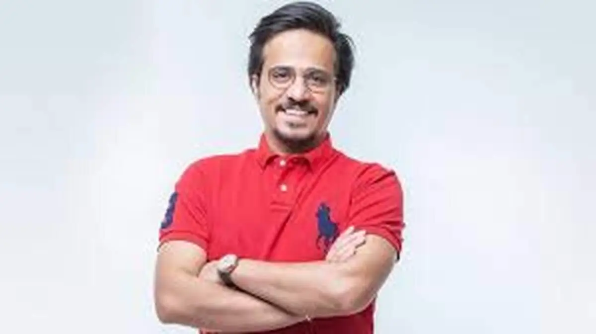 عاشقانه های حسین سلیمانی برای همسرش+ عکس