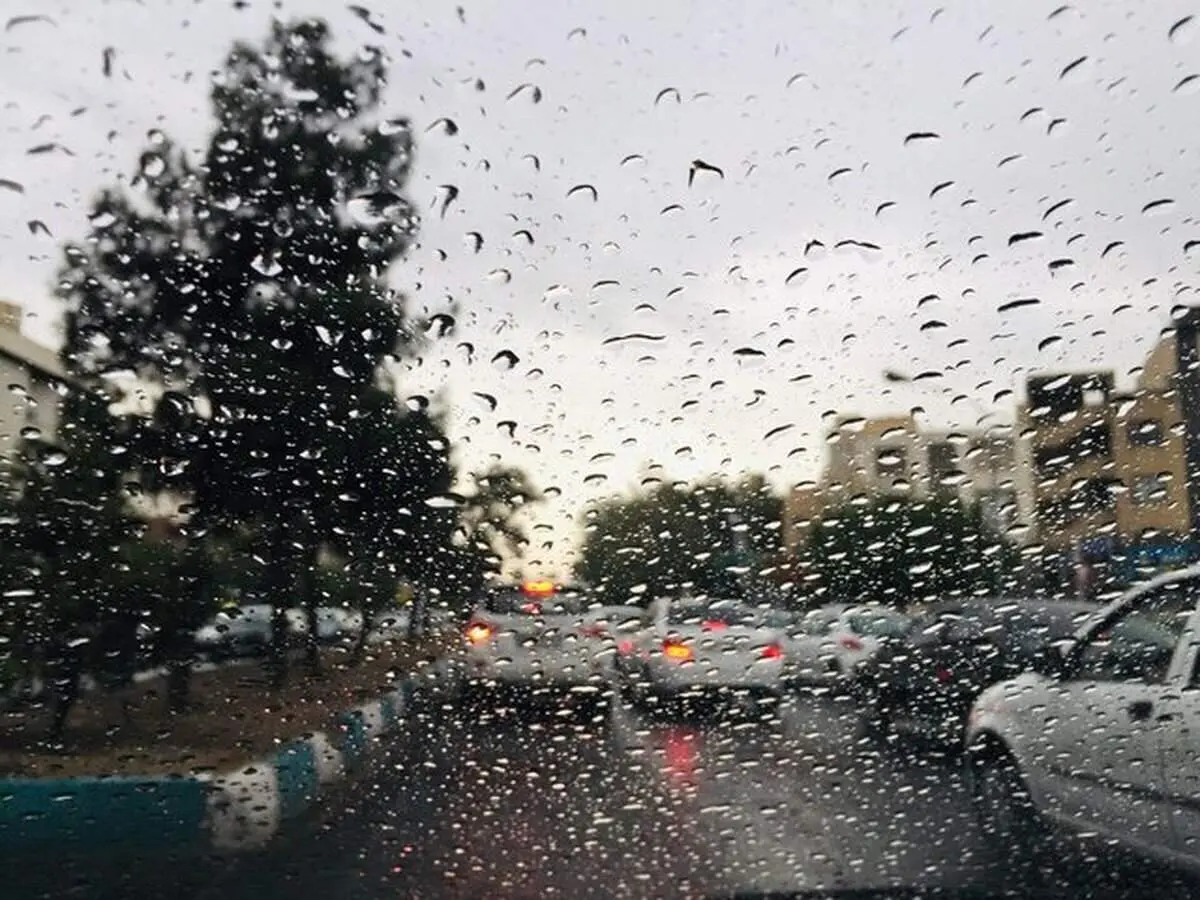 بارش باران و برف در انتظار تهران