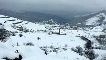 بارش عجیب چندمتری برف در ارومیه خبرساز شد+فیلم