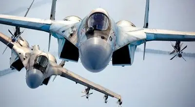 «مانور کبرا» در آسمان تهران | سلطان جنگ‌های هوایی در راه ایران | بزرگترین مشتری جنگنده‌های سوخو Su-۳۵