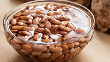 بهترین روش خیساندن حبوبات؛ آب سرد یا گرم؟

