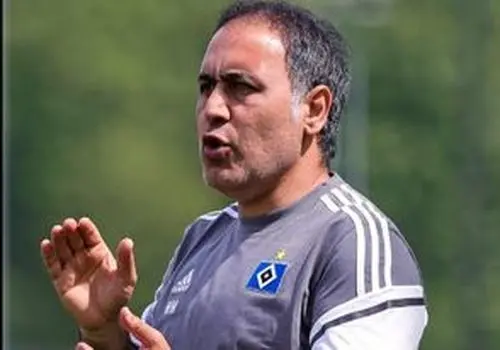 حضور اسطوره پرسپولیسی‌ها در رونمایی از کیت هامبورگ/عکس
