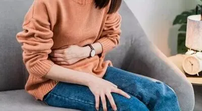 نفخ به بیماری کبدی مرتبط است؟