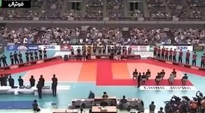 تلخ و غم‌انگیز؛ لحظه انتخاب صابر کاظمی به عنوان برترین بازیکن سال آسیا/ویدیو 