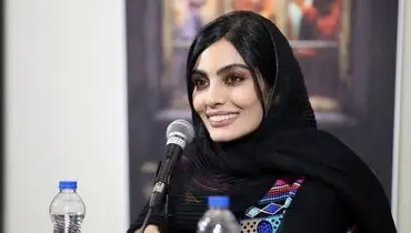 قدرت سادگی: چگونه یک جفت گوشواره‌ی ایرانی، استایل صحرا اسداللهی را از یکنواختی نجات داد؟!