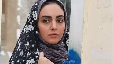 «مرضیه» سریال بچه مهندس در خودروی شخصی و لاکچری‌اش