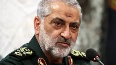 شکارچی: در صورت تعرض آمریکا به خارک تأسیسات نفت و گاز مبدأ هدف قرار می‌گیرد