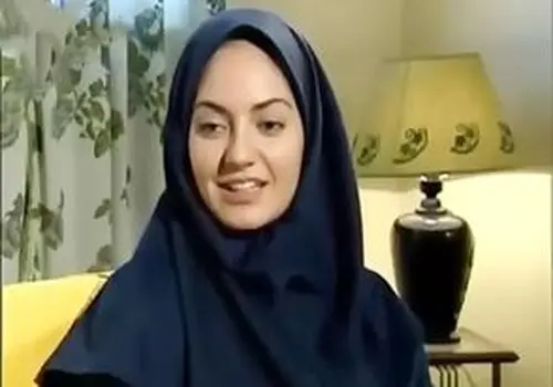 «مهناز افشار» در مراسم تشییع ناصر ملک مطیعی؛ سال 97/ عکس