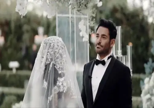 رضا گلزار کریسمس را در دبی جشن گرفت