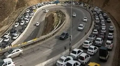 ترافیک سنگین در محورهای منتهی به تهران