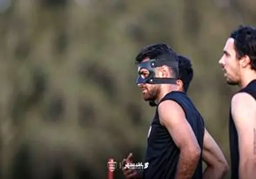 همه نگاه‌ها به ماسک خاص پورعلی‌گنجی در تمرین/ویدیو 