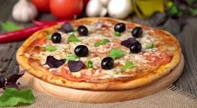 آیا نخستین پیتزا را سربازان ایران باستان می‌ پختند؟