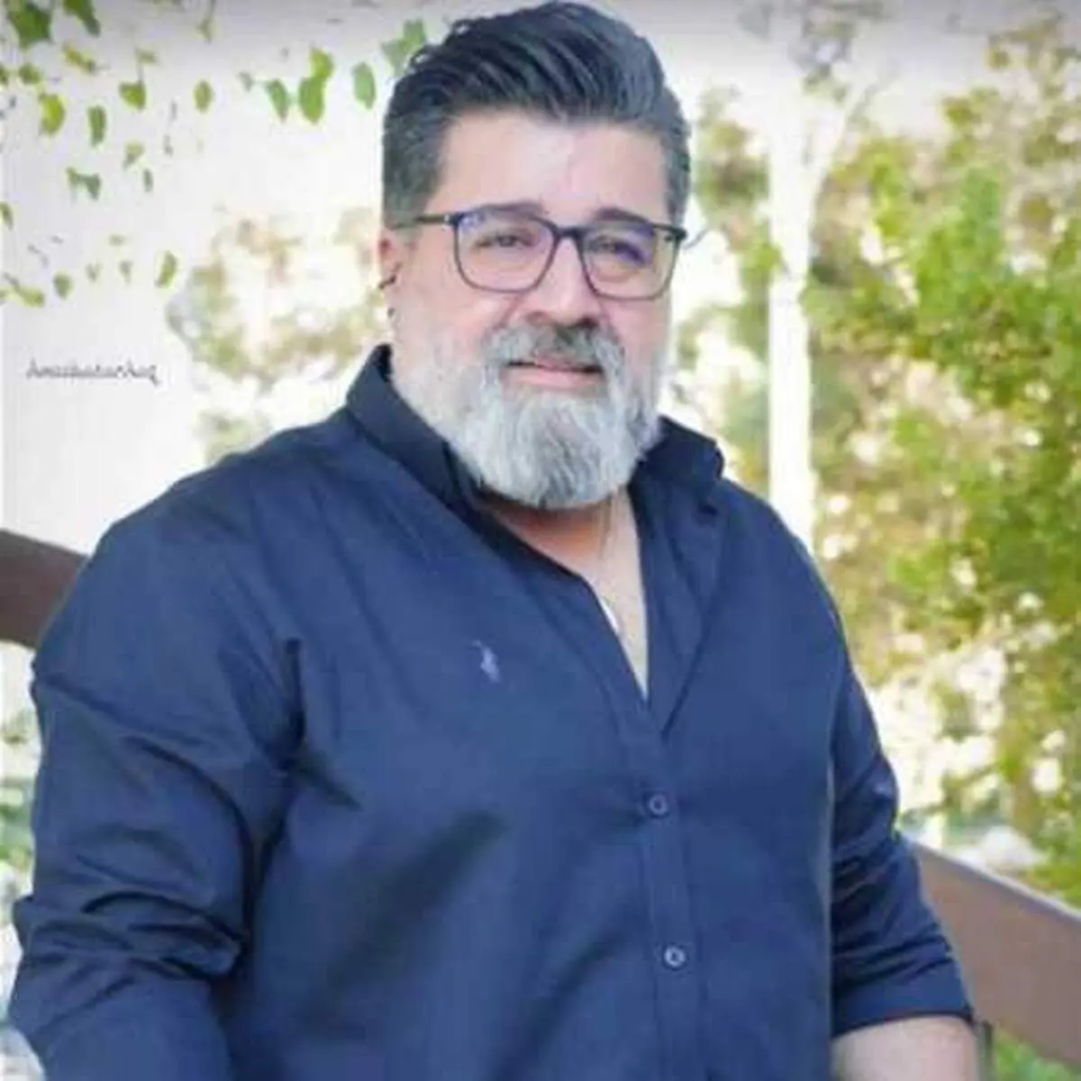 مهدی یغمایی به  سوگ پدر نشست+فیلم