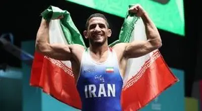 یک ایرانی برترین کشتی‌گیر ۲۰۲۵ شد
