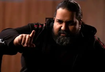 انتشار موزیک ویدئو جدید رضا صادقی برای شهدای میناب