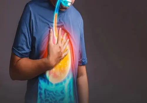 سوزش سر دل چیست و چه موقع خطرناک است؟
