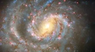 مهمانی در کهکشان مارپیچی!
