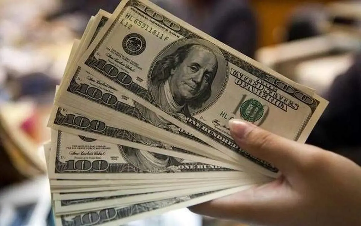 پیش‌بینی قیمت دلار در پنجشنبه اول آبان ۱۴۰۴؛ ثبات نسبی در بازار ارز

