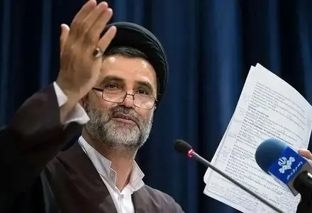 حمله تند نبویان به تیم مذاکره کننده و قالیباف