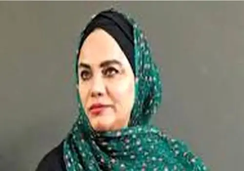 گریم سنگین زهره، خواهر نرگس آبیار در «بامداد خمار»