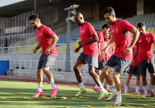 مدافع مراکشی با پرسپولیس به توافق رسید