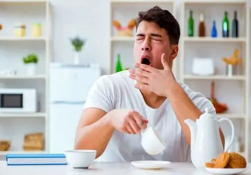 خطر باورنکردنی خواب‌آلودگی بیش از حد 