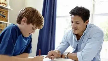 9 راه برای پول درآوردن از روی کاناپه | خانه را ترک نکنید اما حساب‌تان را پر کنید
