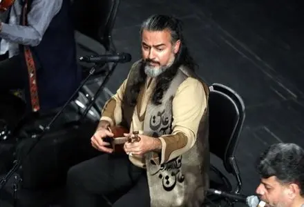 پرواز همای برای کودکان شهید میناب خواند