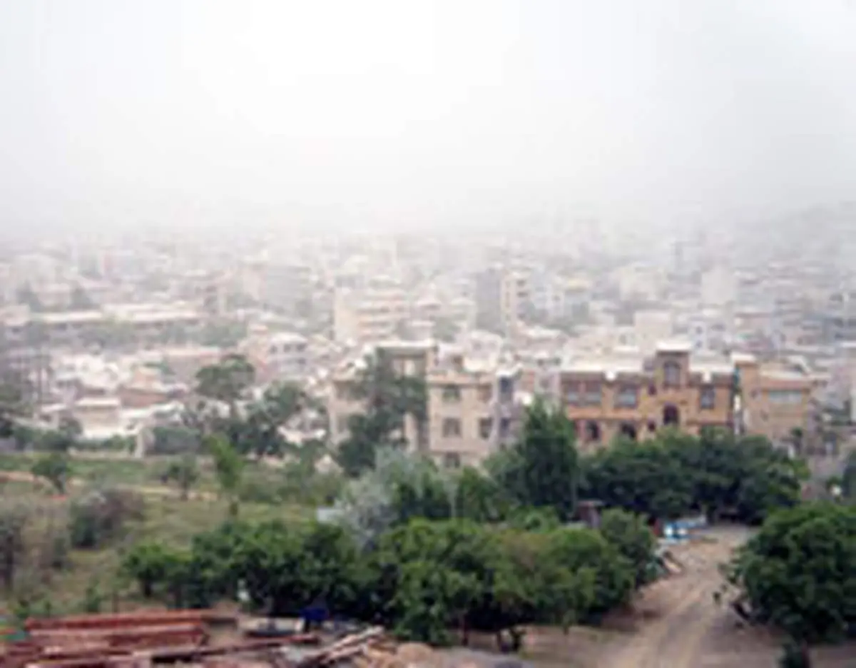 رعد و برق و گرد و خاک در پیش است