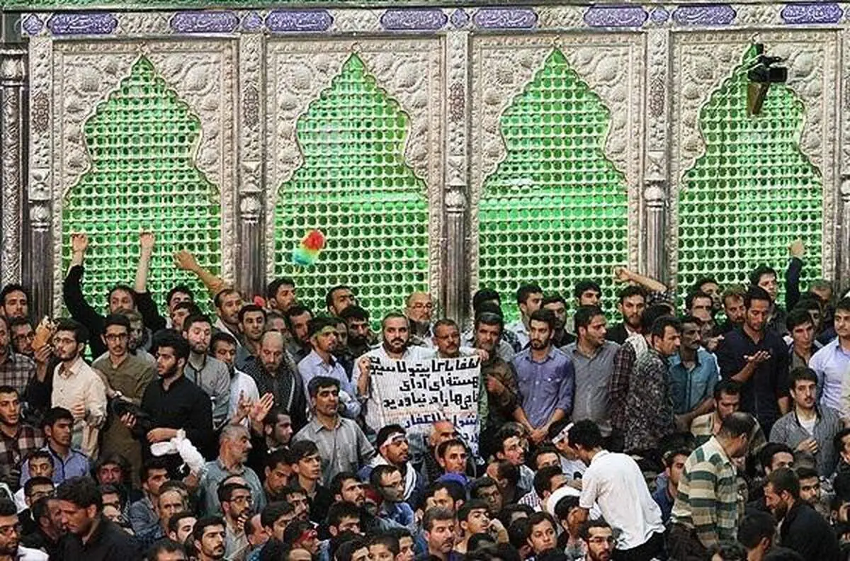در مراسم امام (ره)/لطفا ادای ناجی ها را درنیاورید+عکس