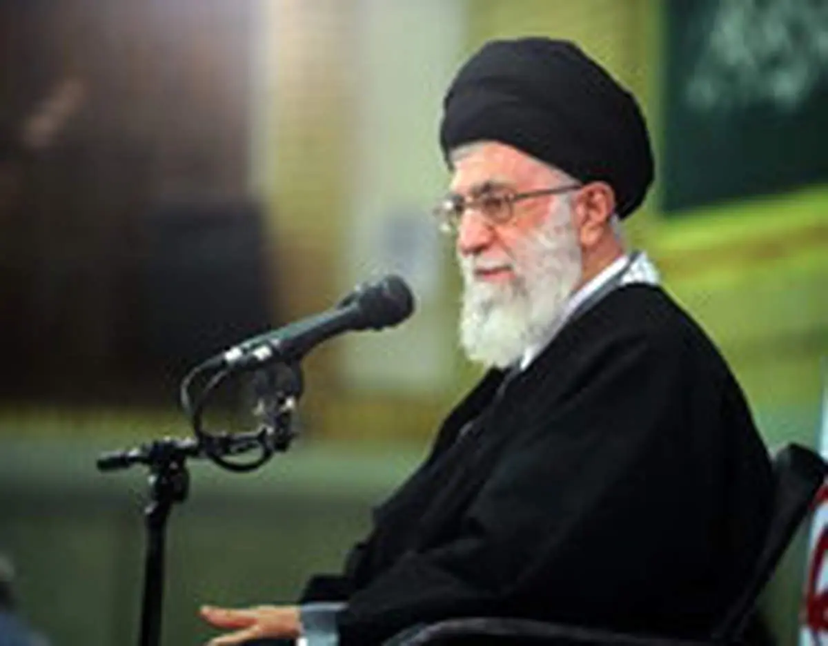 دیدار قاریان و حافظان قرآن کریم با حضرت آیت الله خامنهای