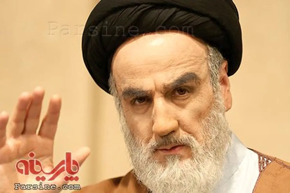 عکس:صالح ميرزاآقايي در نفش امام خمینی